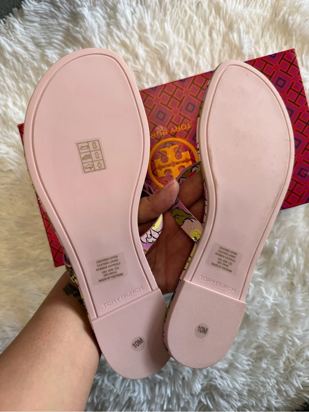 NEW Tory Burch Bold Flower Millers